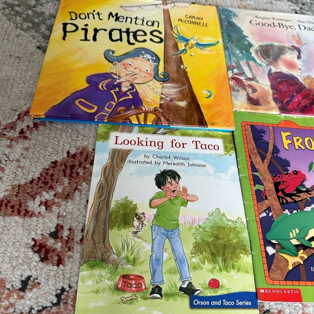 Children's Book Set - Colorful Story Collection - Picture 5 of 13